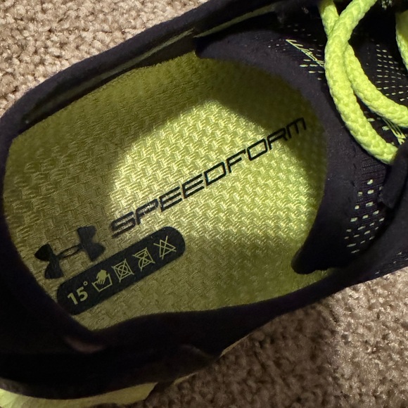 Under Armor Men’s Speedform Apollo Vent Running Shoes - Size 10 - Picture 3 of 4